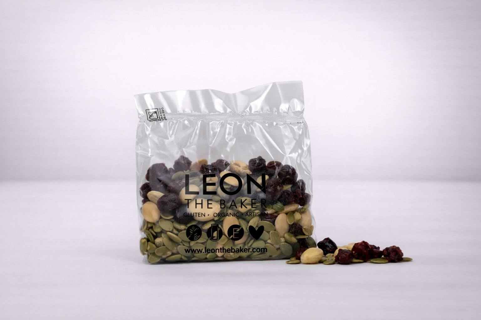 Mix Frutos secos y arándanos. LEON THE BAKER