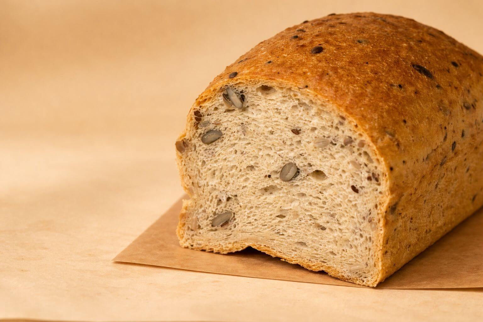 Fit bread. Pan proteico rebanado