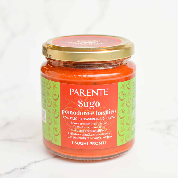 salsa de tomate y albahaca